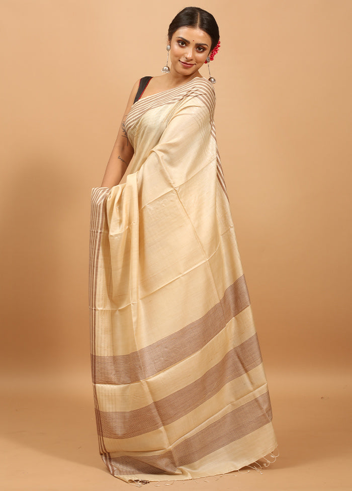 Cream Handloom Tussar Pure Silk Saree With Blouse Piece