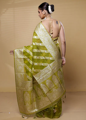 Green Dupion Silk Saree With Blouse Piece