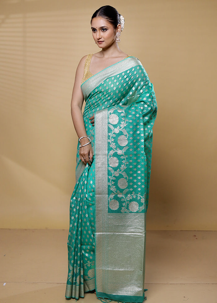 Green Dupion Silk Saree With Blouse Piece