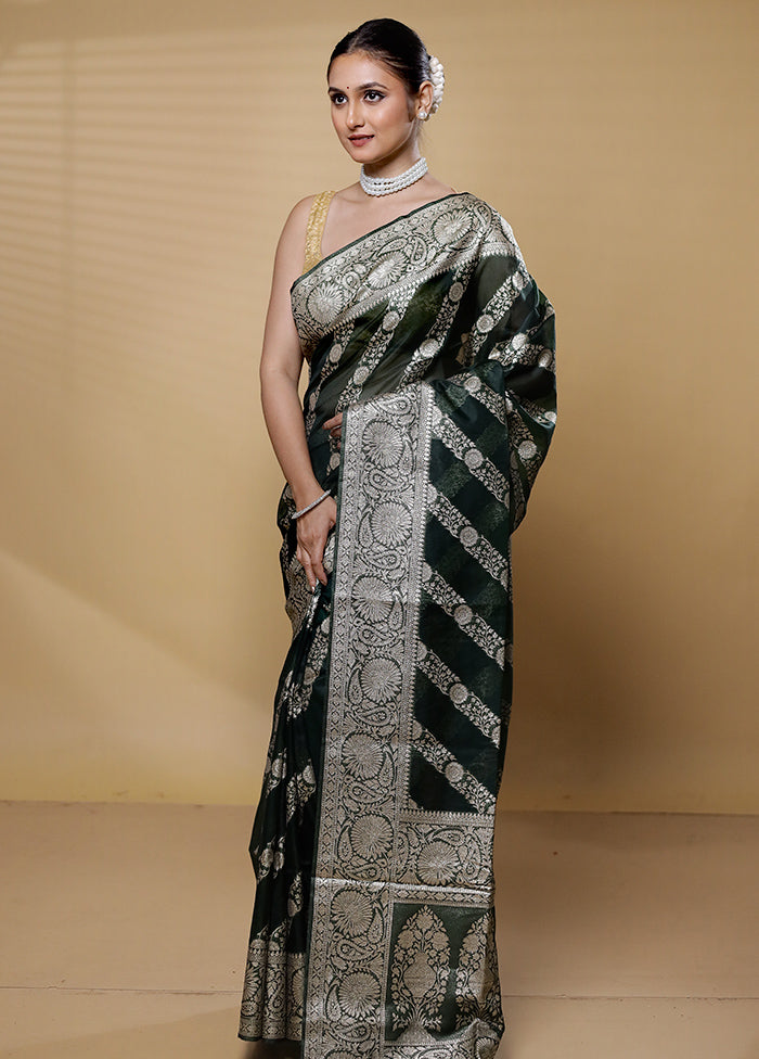 Green Dupion Silk Saree With Blouse Piece