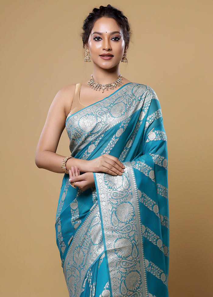 Green Dupion Silk Saree With Blouse Piece