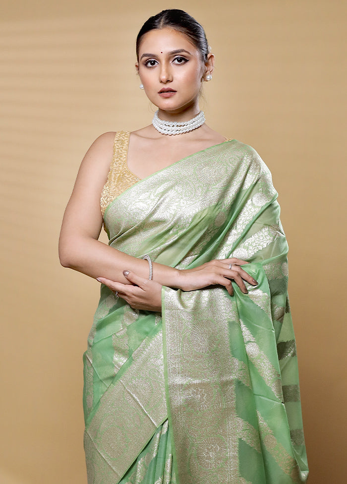 Green Dupion Silk Saree With Blouse Piece