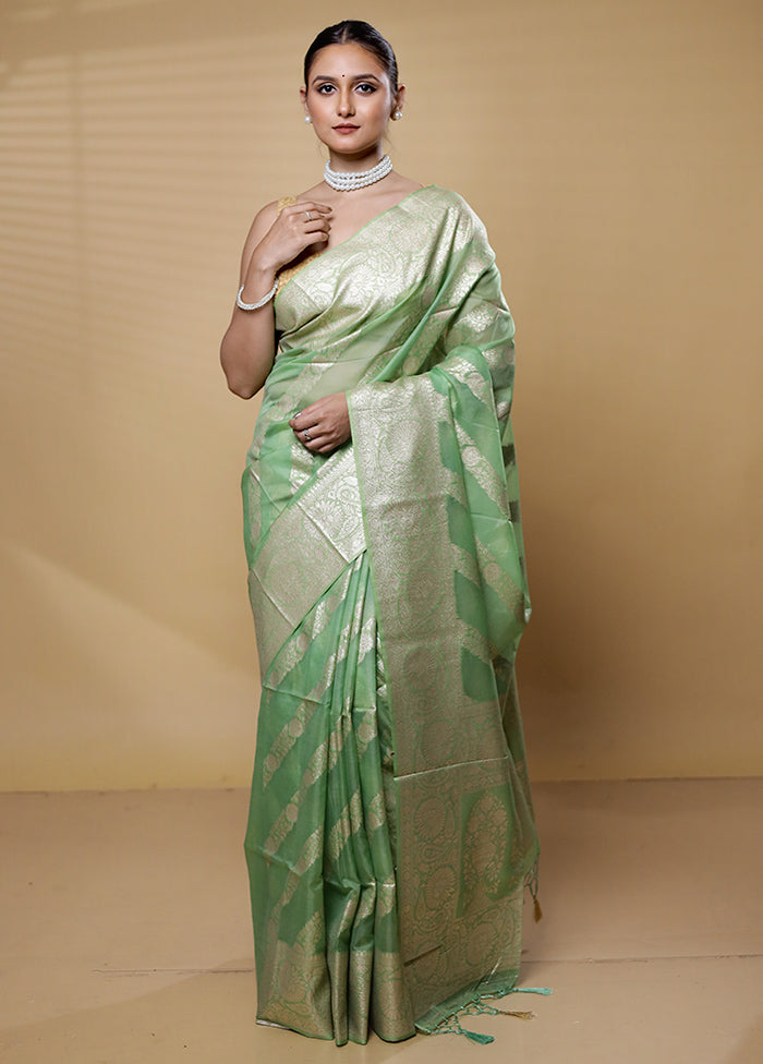 Green Dupion Silk Saree With Blouse Piece