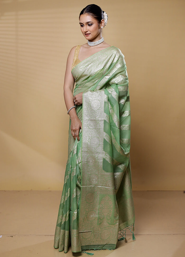 Green Dupion Silk Saree With Blouse Piece