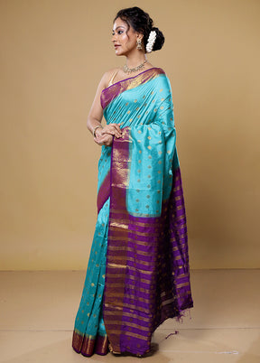 Green Dupion Silk Saree With Blouse Piece