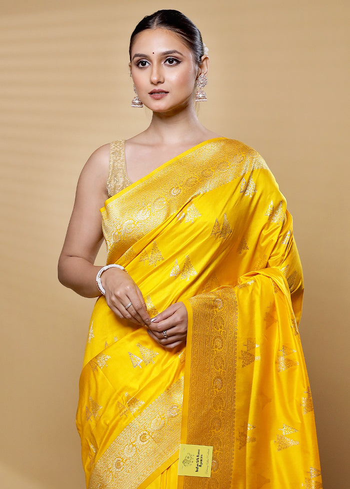 Yellow Dupion Silk Saree With Blouse Piece