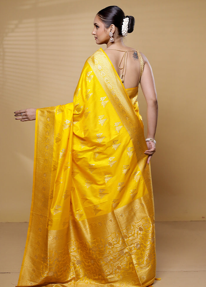 Yellow Dupion Silk Saree With Blouse Piece