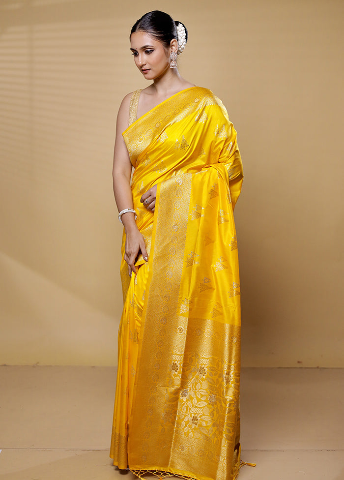 Yellow Dupion Silk Saree With Blouse Piece