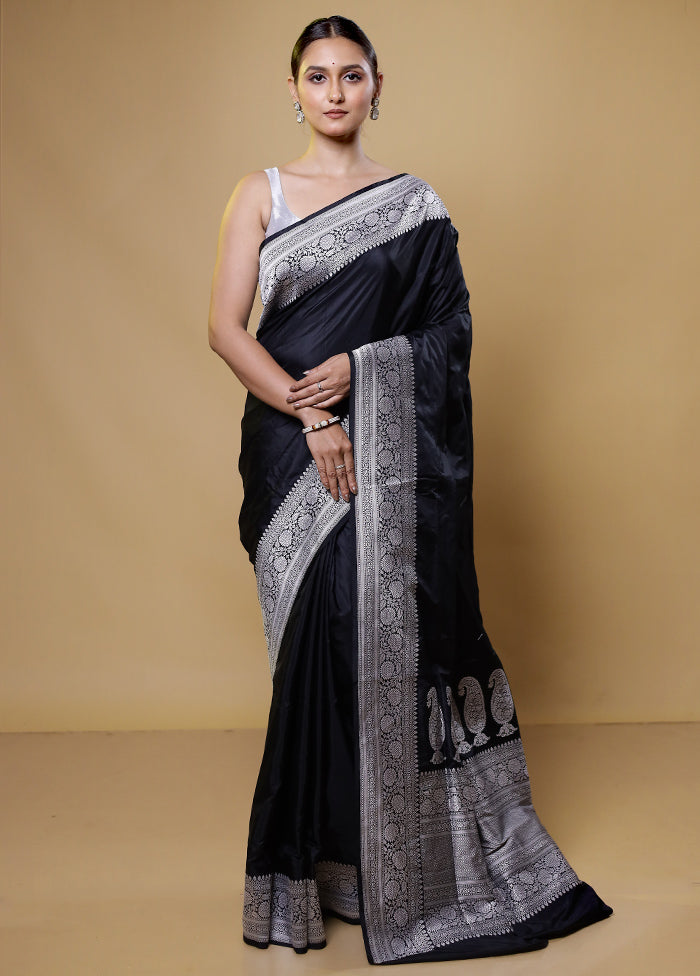 Black Handloom Banarasi Pure Silk Saree With Blouse Piece