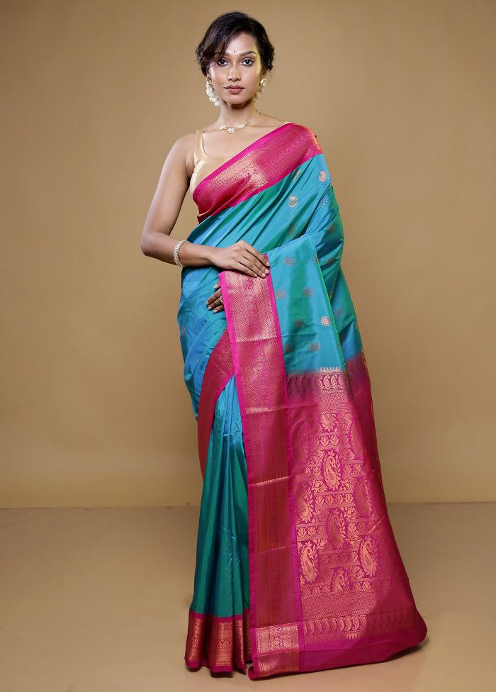 Green Kanjivaram Silk Saree With Blouse Piece