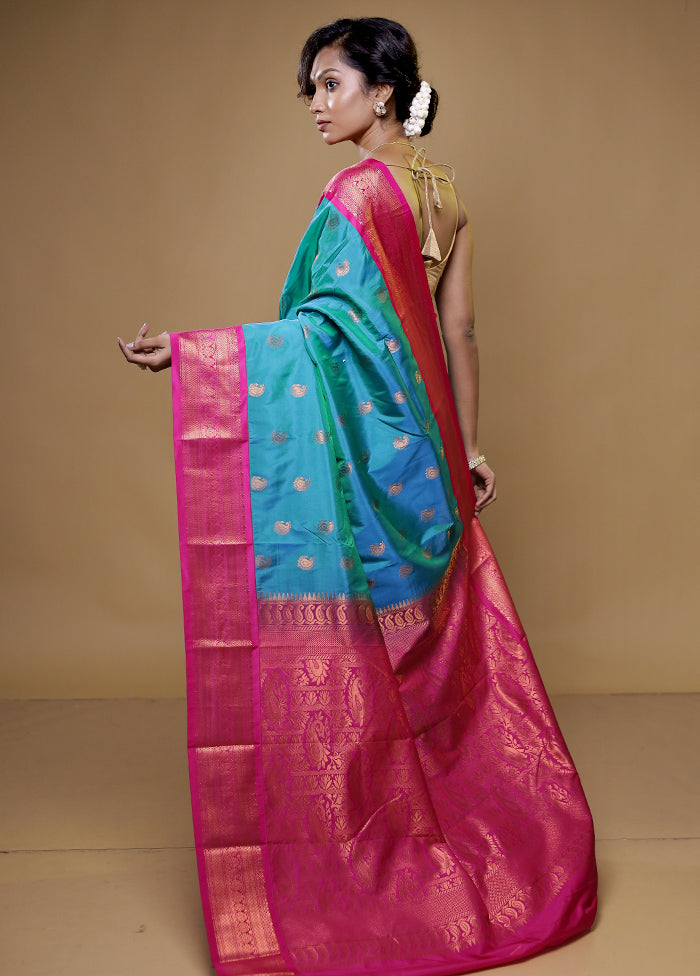 Green Kanjivaram Silk Saree With Blouse Piece