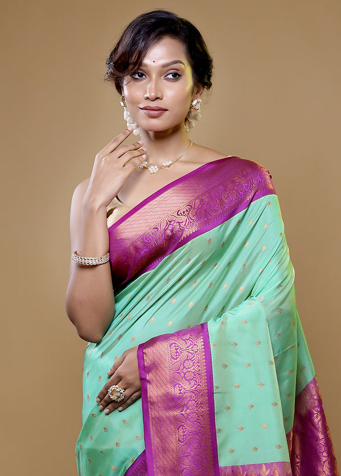 Green Kanjivaram Silk Saree With Blouse Piece