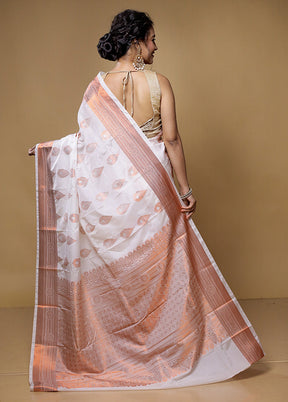 White Kanjivaram Silk Saree With Blouse Piece