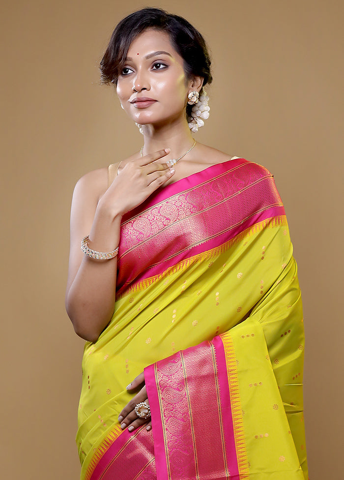 Green Kanjivaram Silk Saree With Blouse Piece