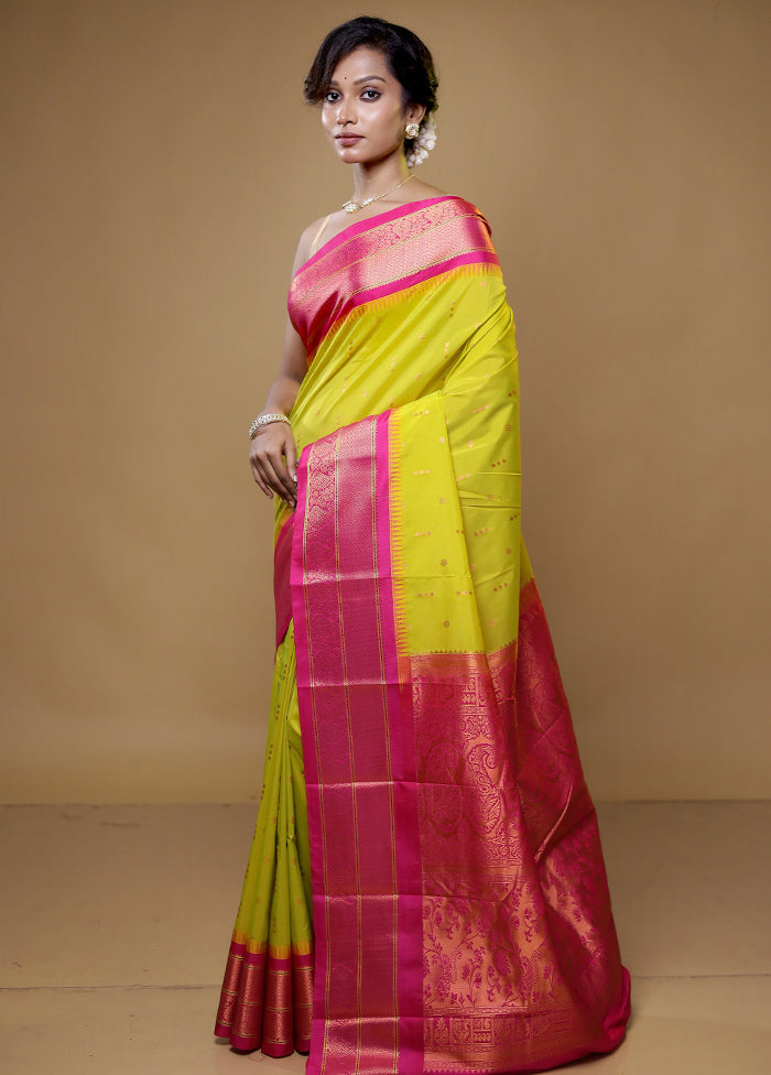 Green Kanjivaram Silk Saree With Blouse Piece