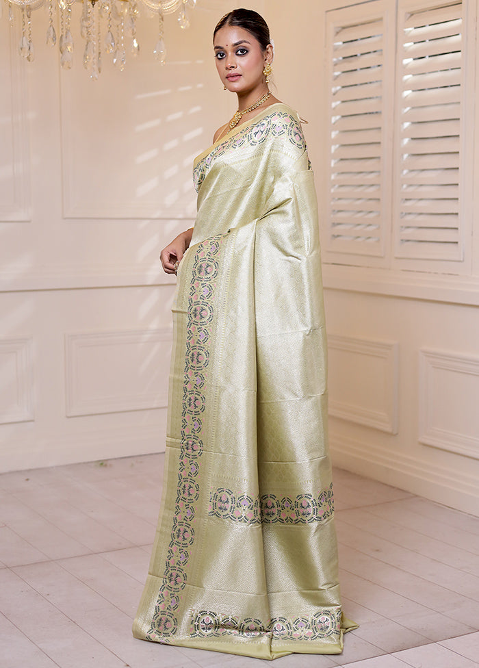 Green Kanjivaram Silk Saree With Blouse Piece