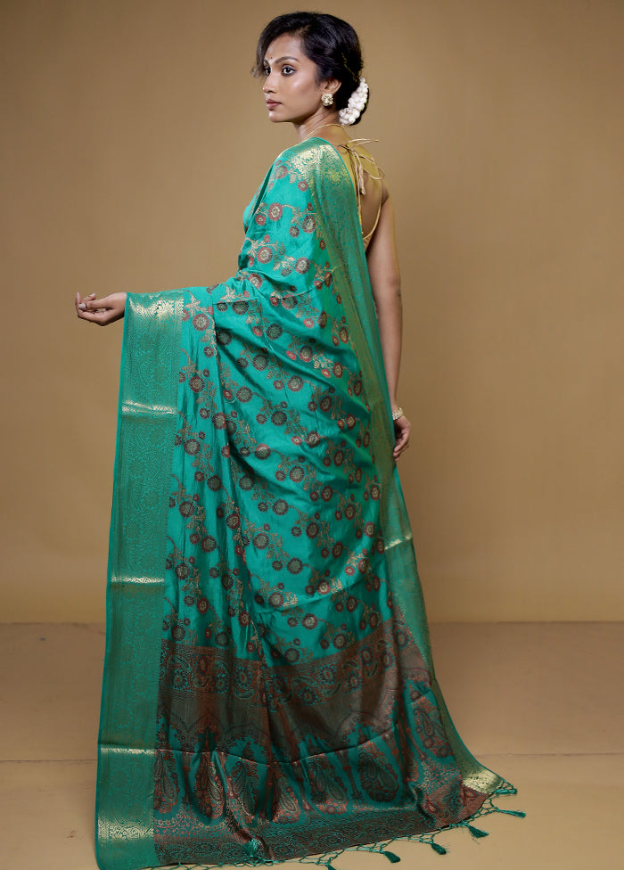 Green Dupion Silk Saree With Blouse Piece