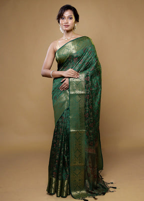 Green Dupion Silk Saree With Blouse Piece