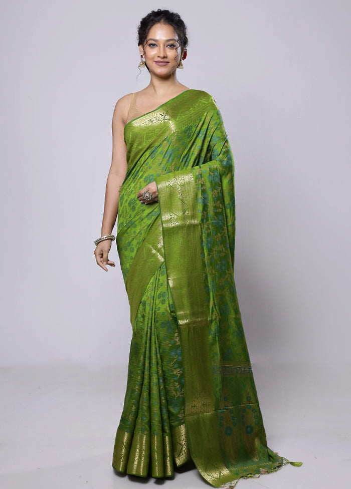 Green Dupion Silk Saree With Blouse Piece