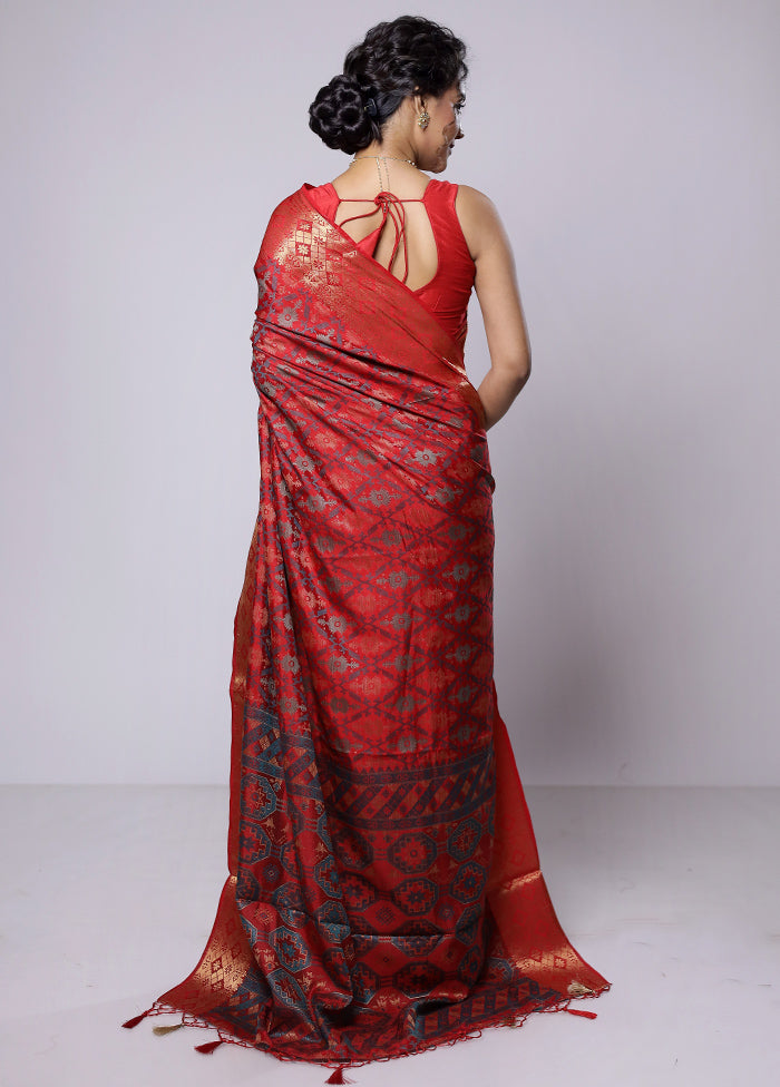 Red Dupion Silk Saree With Blouse Piece