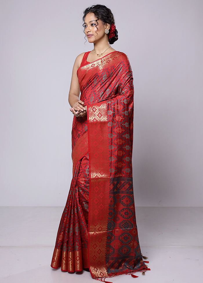 Red Dupion Silk Saree With Blouse Piece