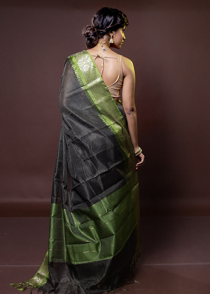 Black Cotton Saree With Blouse Piece