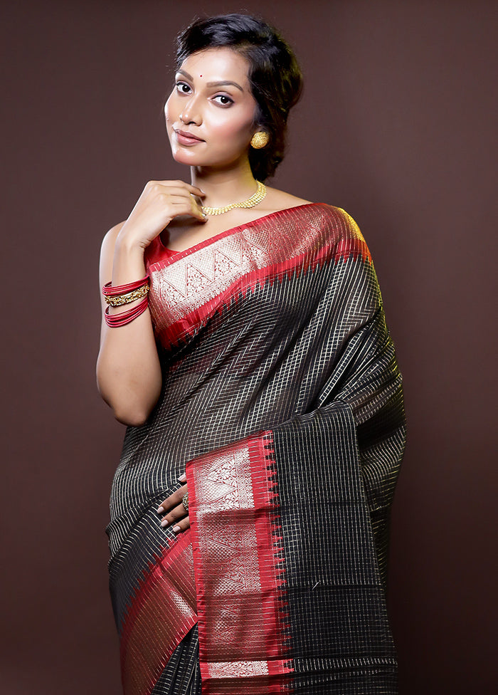 Black Cotton Saree With Blouse Piece