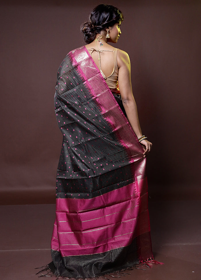 Black Cotton Saree With Blouse Piece