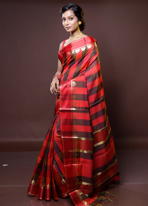 Multicolor Kanjivaram Silk Saree With Blouse Piece