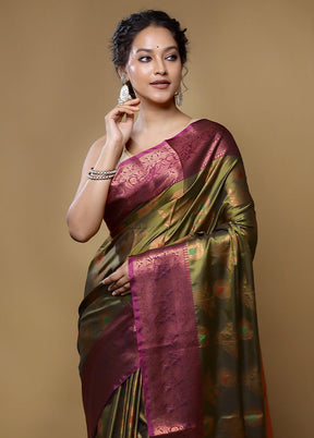 Green Dupion Silk Saree With Blouse Piece