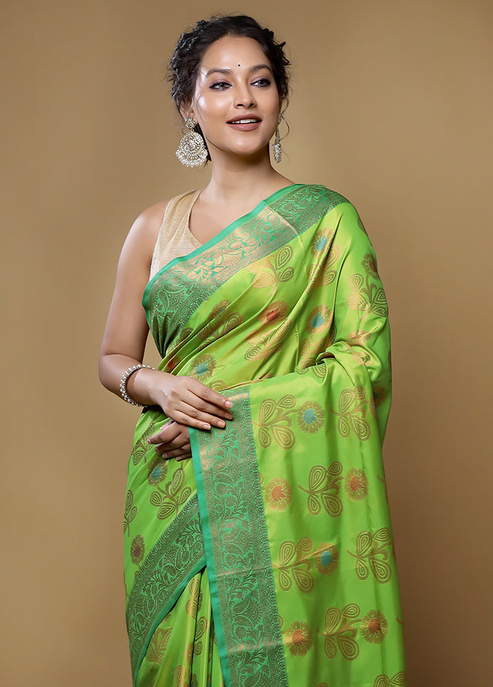 Green Dupion Silk Saree With Blouse Piece