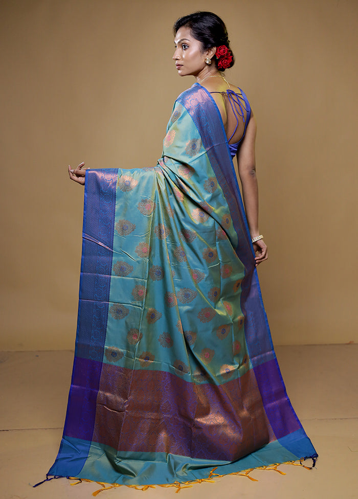 Green Dupion Silk Saree With Blouse Piece