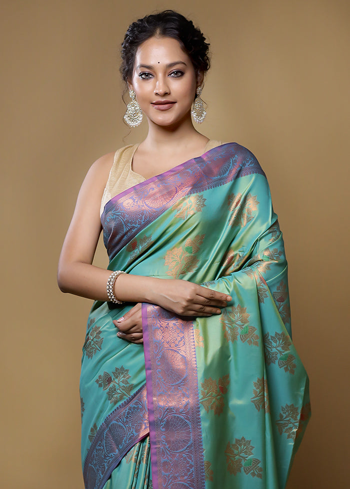 Green Dupion Silk Saree With Blouse Piece