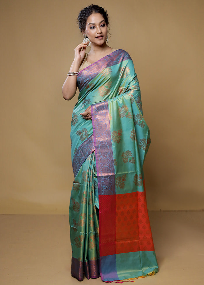 Green Dupion Silk Saree With Blouse Piece