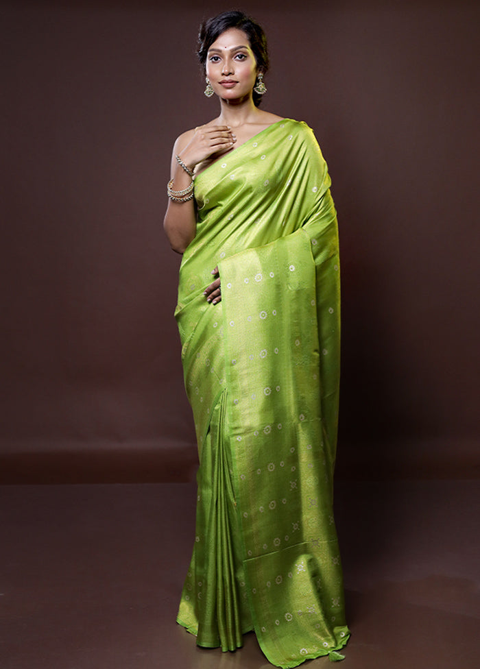 Green Dupion Silk Saree With Blouse Piece