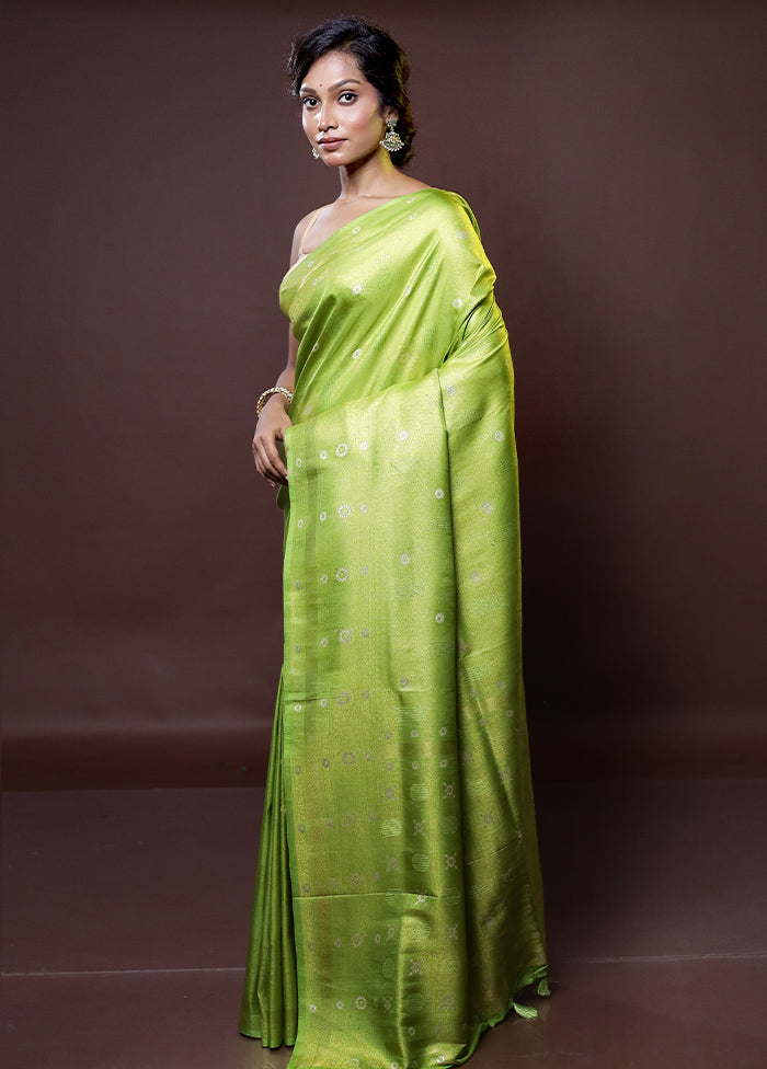 Green Dupion Silk Saree With Blouse Piece