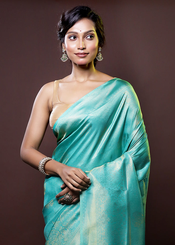 Green Dupion Silk Saree With Blouse Piece