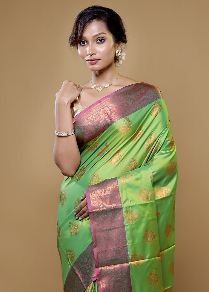 Green Dupion Silk Saree With Blouse Piece