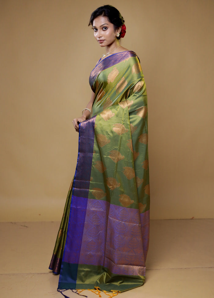 Green Dupion Silk Saree With Blouse Piece