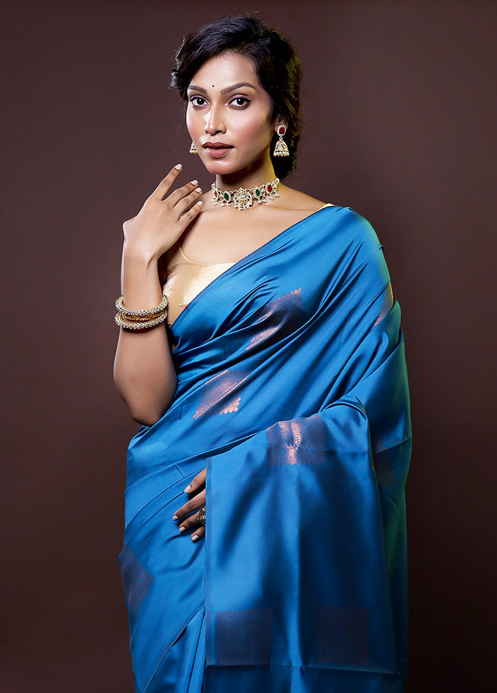 Blue Kanjivaram Silk Saree With Blouse Piece