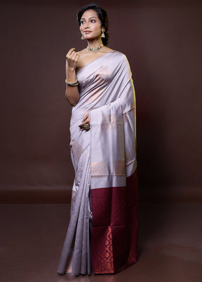 Grey Kanjivaram Silk Saree With Blouse Piece