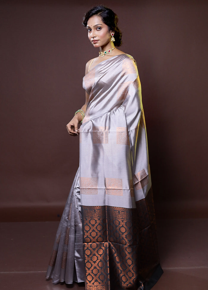 Grey Kanjivaram Silk Saree With Blouse Piece