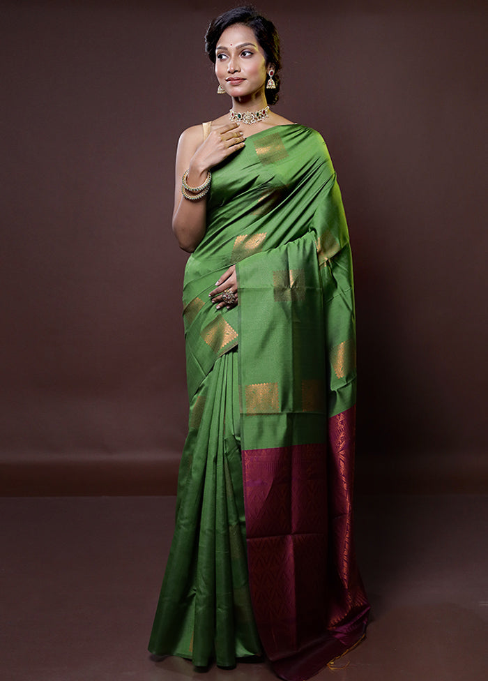 Green Kanjivaram Silk Saree With Blouse Piece