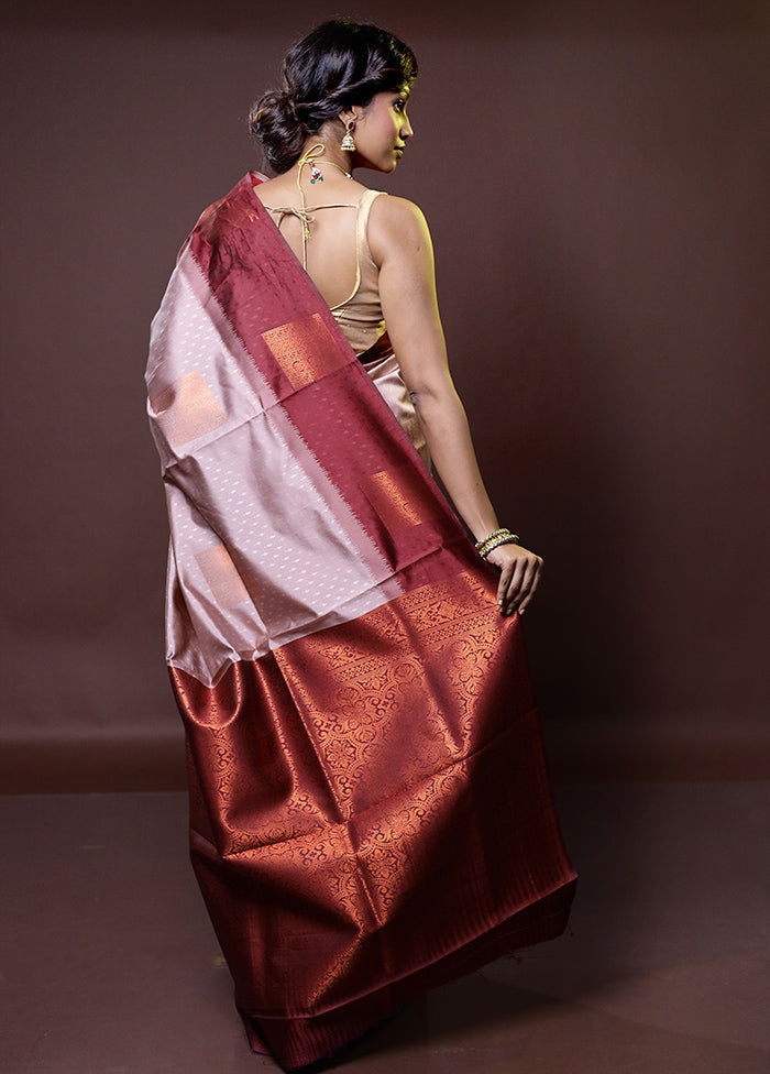 Cream Kanjivaram Silk Saree With Blouse Piece