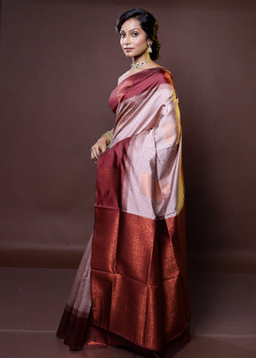 Cream Kanjivaram Silk Saree With Blouse Piece