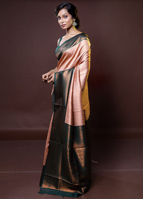 Cream Kanjivaram Silk Saree With Blouse Piece