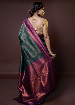 Green Kanjivaram Silk Saree With Blouse Piece