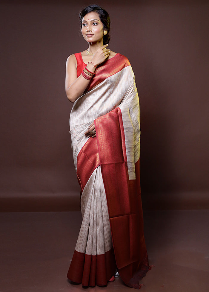 Cream Kanjivaram Silk Saree With Blouse Piece