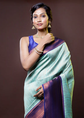 Green Kanjivaram Silk Saree With Blouse Piece