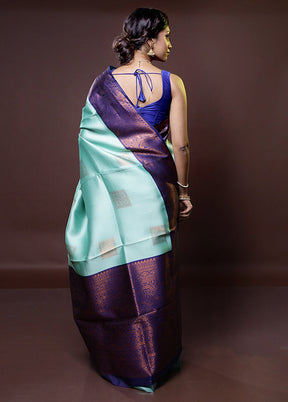 Green Kanjivaram Silk Saree With Blouse Piece